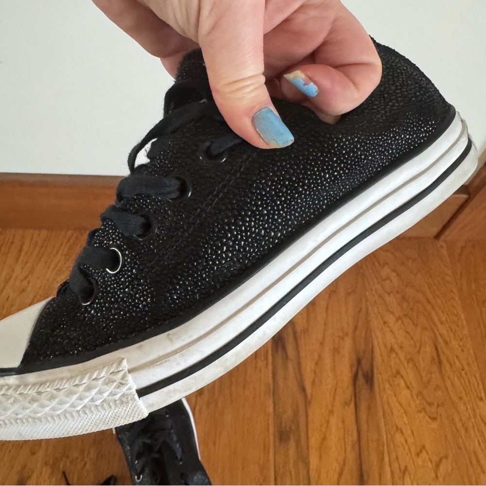 Converse All Star Low Top Sneakers Women’s 7 Pebble Black Leather Casual Shoes - Picture 9 of 9